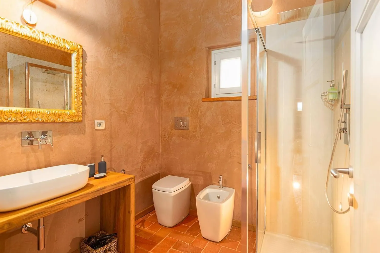 Apartment Suite Leonardo San Gimignano